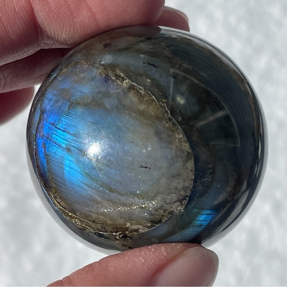 Labradorite Sphere - Picture 4 of 12